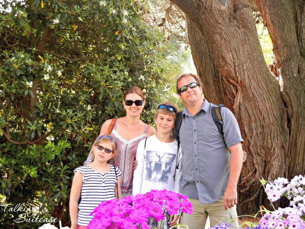 Family picture at Marimurtra Botanical Garden