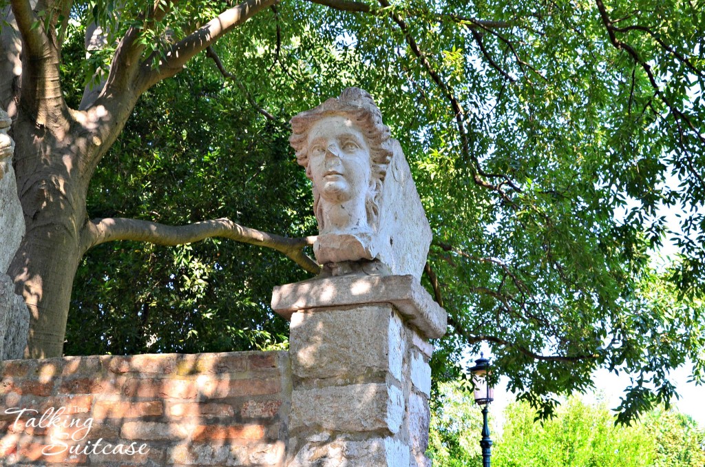 Women's Head Statue at Parco Villa Groggia in Venice