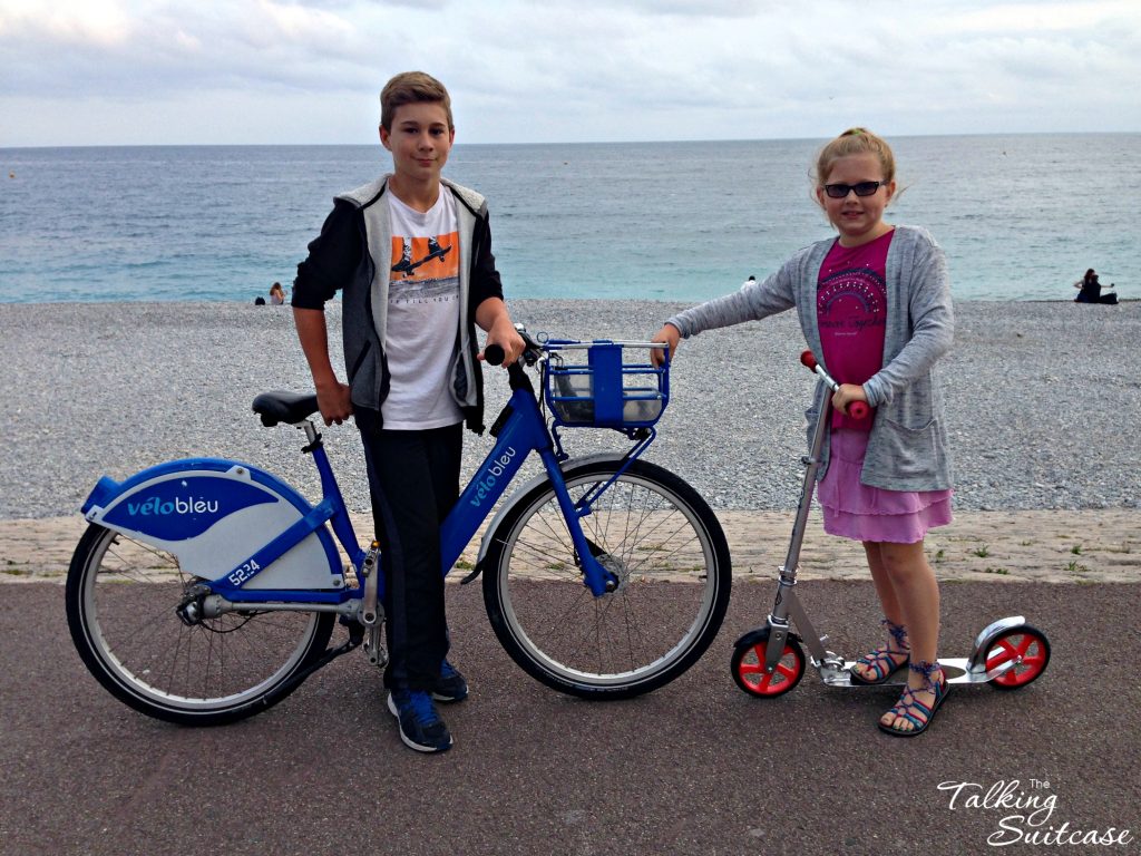 biking-along-the-promenade-des-anglais