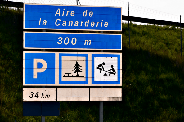 Stop and go signs -  France