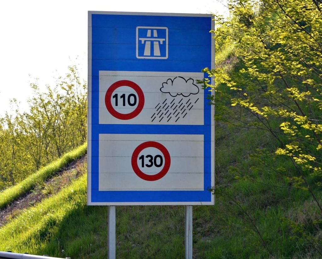 wsi-imageoptim-French-Road-Signs-weather-Speed-limit-1024x826.jpg